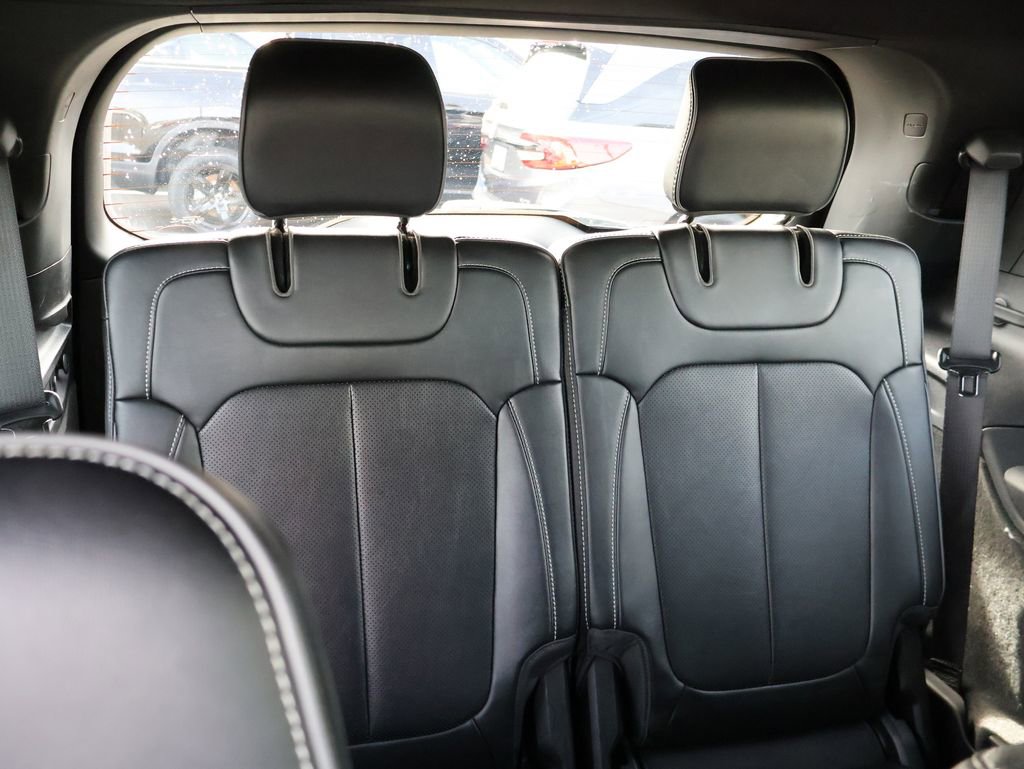 Used 2023 Jeep Grand Cherokee L Overland image 13