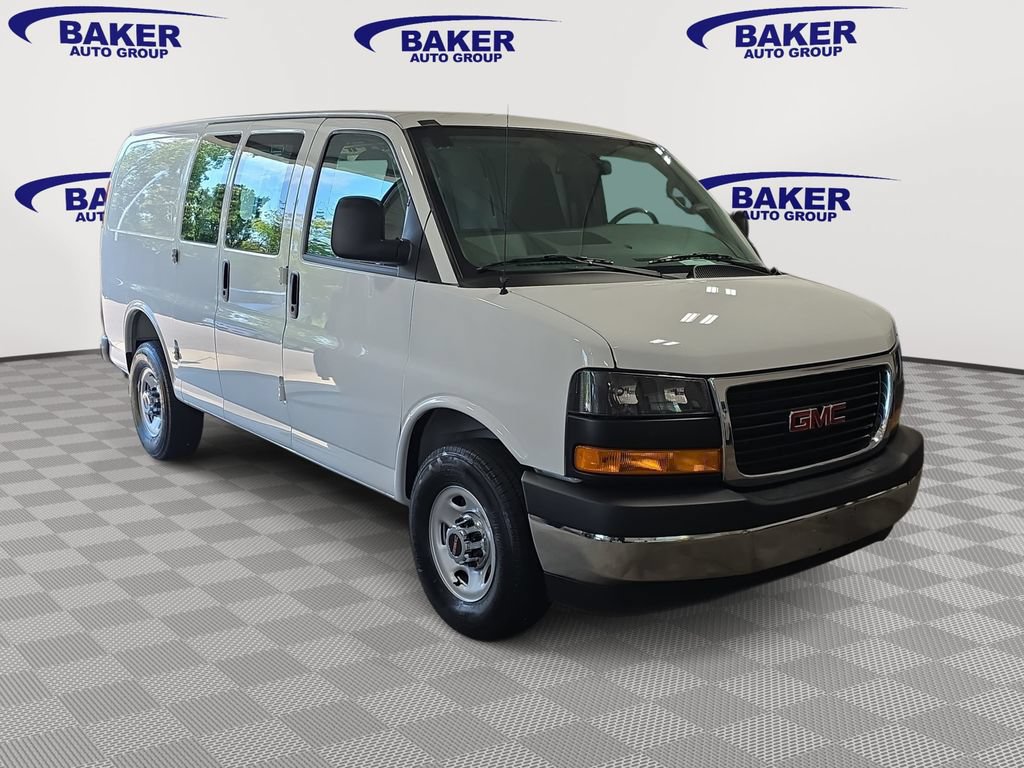 New 2026 GMC Savana 2500 w/ Driver Convenience Package RWD image 3