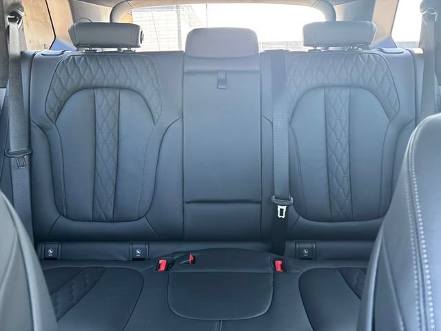 Used 2026 BMW X5 M60i AWD/4WD image 28