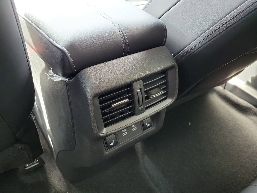 New 2026 Nissan Murano Platinum image 14