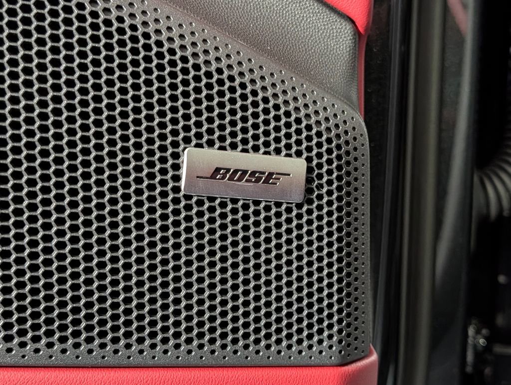 New 2026 Porsche Macan Electric image 29