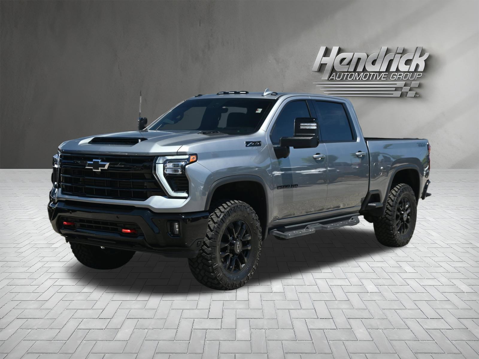 Used 2025 Chevrolet Silverado 2500 LTZ w/ LTZ Plus Package AWD/4WD image 6