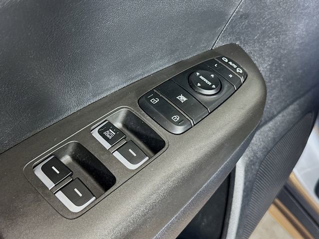 Used 2020 Kia Sportage LX w/ LX Popular Package AWD/4WD image 7