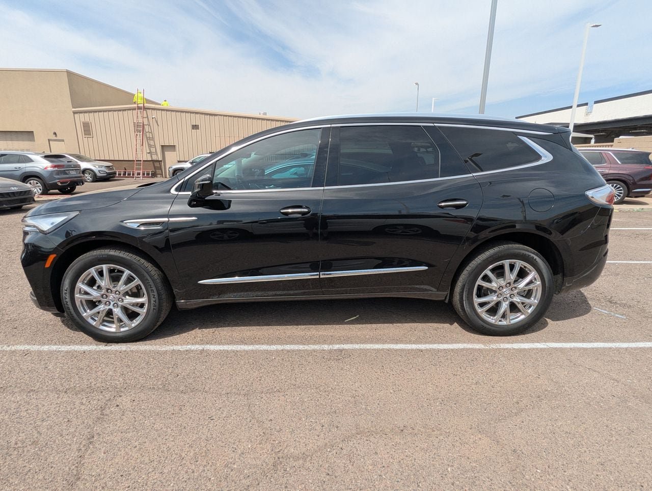 Used 2024 Buick Enclave Premium w/ Experience Buick Package AWD/4WD image 7