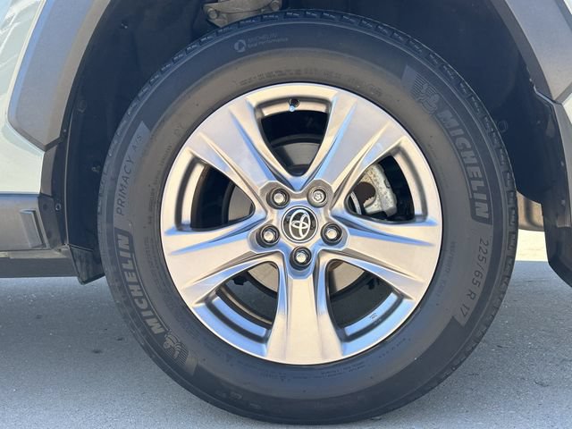 Certified 2023 Toyota RAV4 XLE w/ Convenience Package AWD/4WD image 9