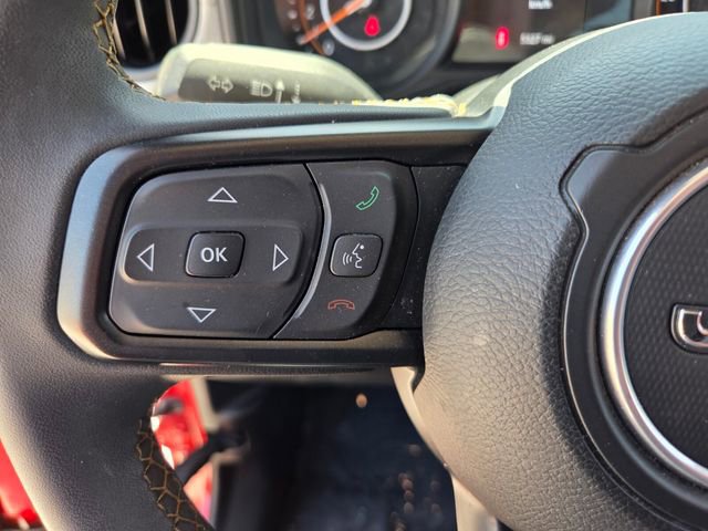 Used 2025 Jeep Wrangler Sport AWD/4WD image 17