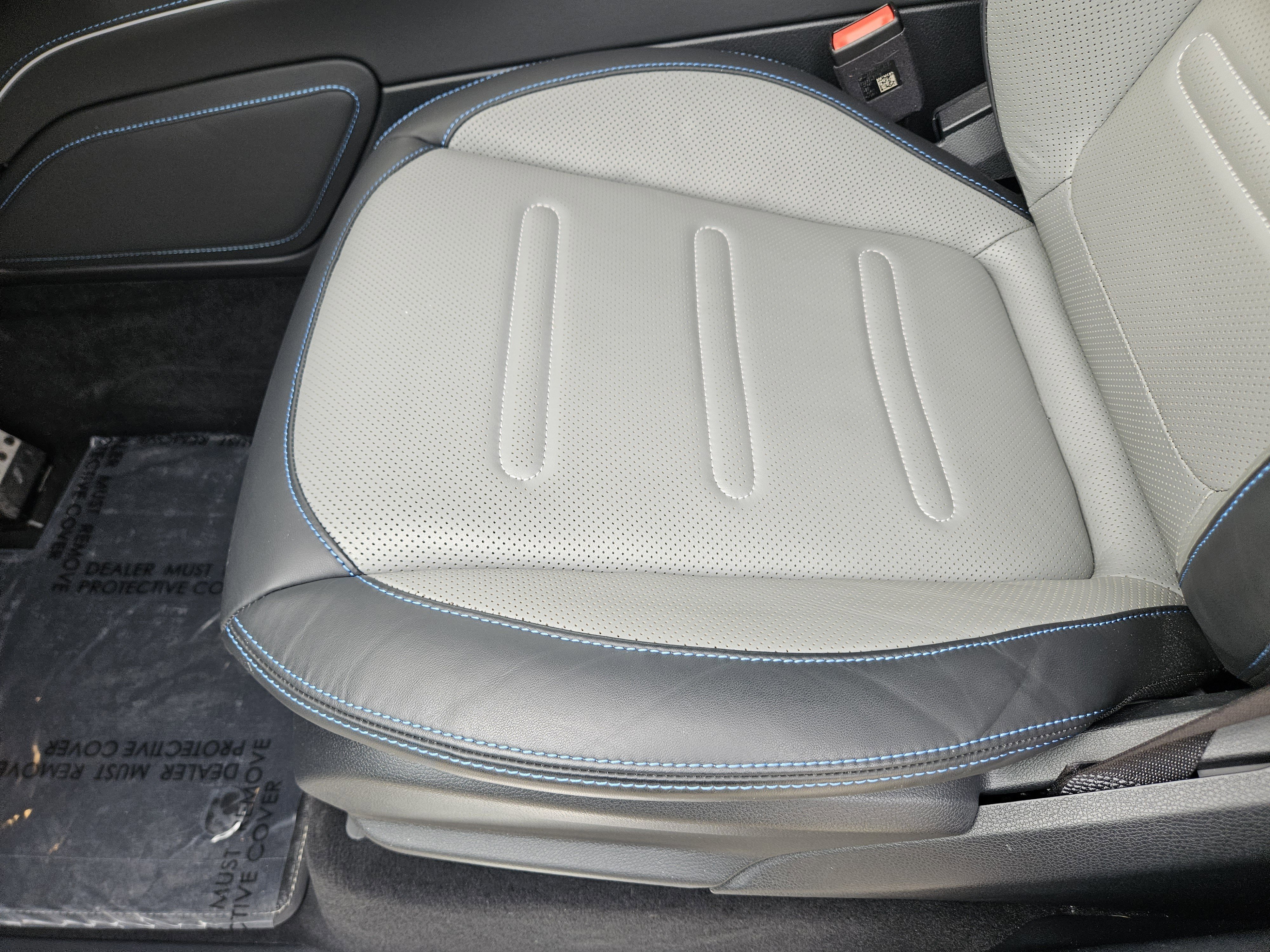 Certified 2025 Mercedes-Benz G 580 w/ EQ Technology image 23