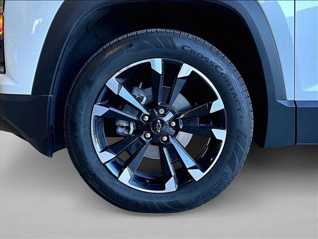 Used 2025 Chevrolet Equinox RS FWD image 10