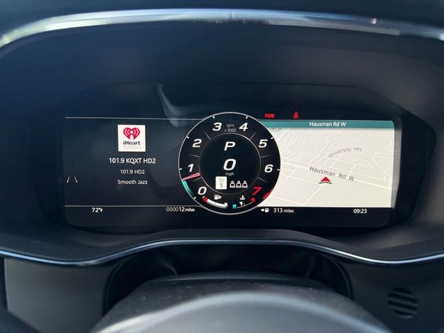 New 2026 Jaguar F-PACE SVR 575 Edition AWD/4WD image 16