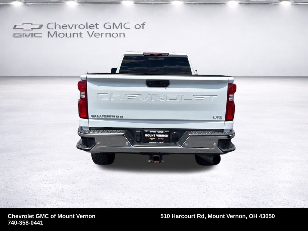 Used 2024 Chevrolet Silverado 3500 LTZ w/ LTZ Texas Edition AWD/4WD image 4