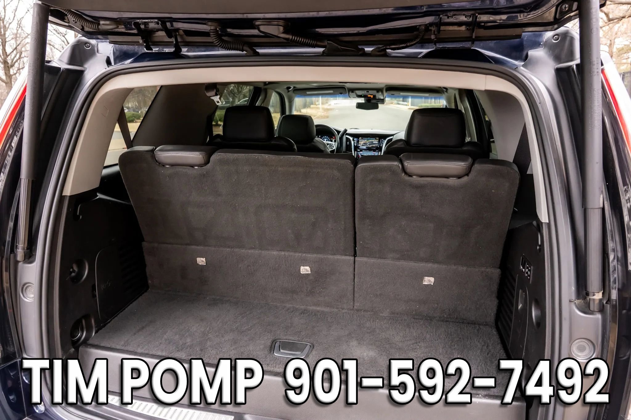 Used 2019 Cadillac Escalade Luxury image 16