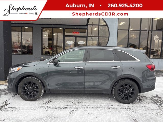 Used 2020 Kia Sorento S image 1