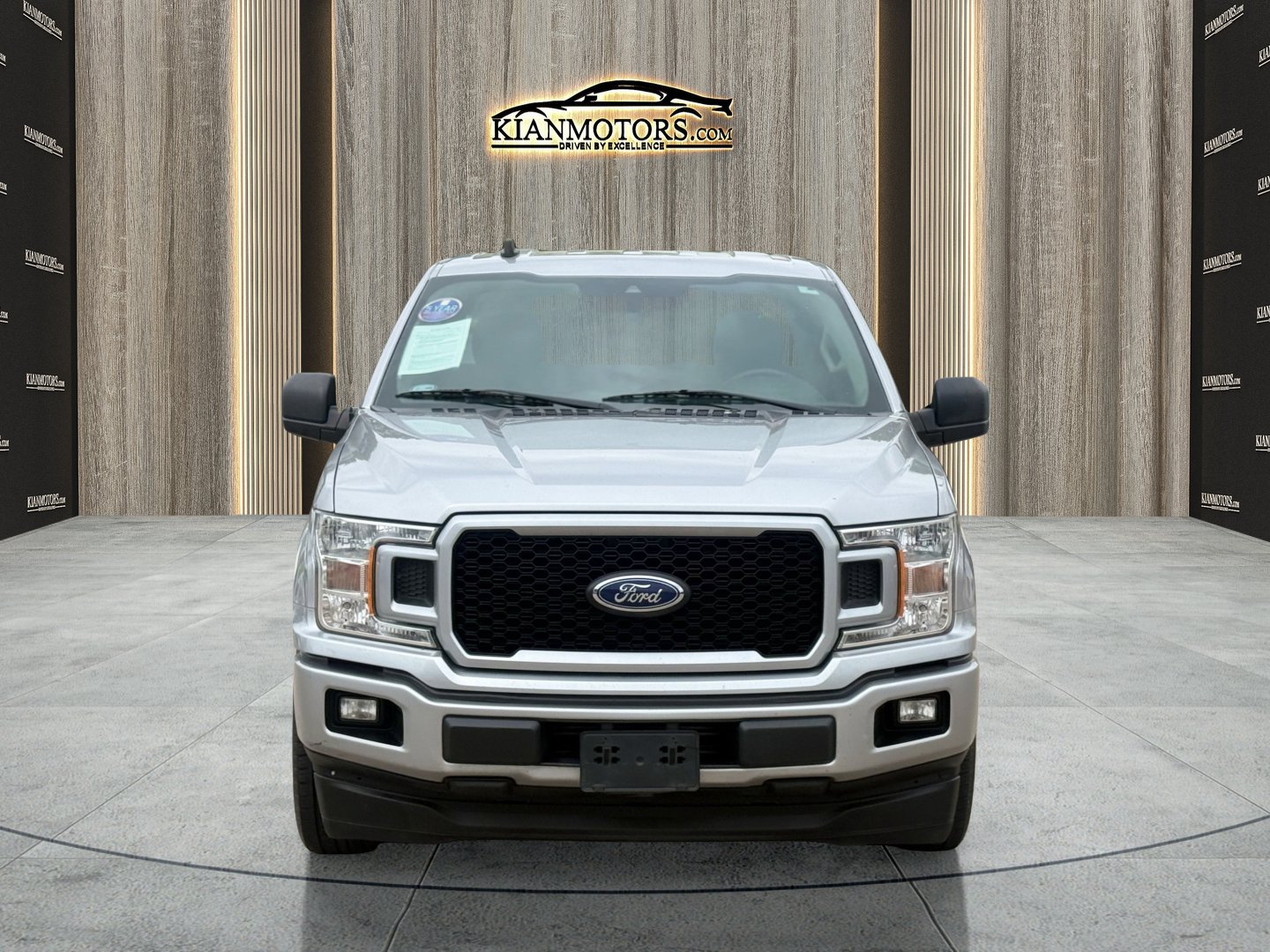 Used 2020 Ford F150 XL w/ Equipment Group 101A Mid RWD image 2