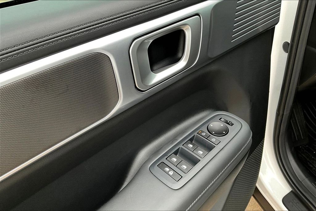 Used 2026 Hyundai Santa Fe SEL FWD image 27