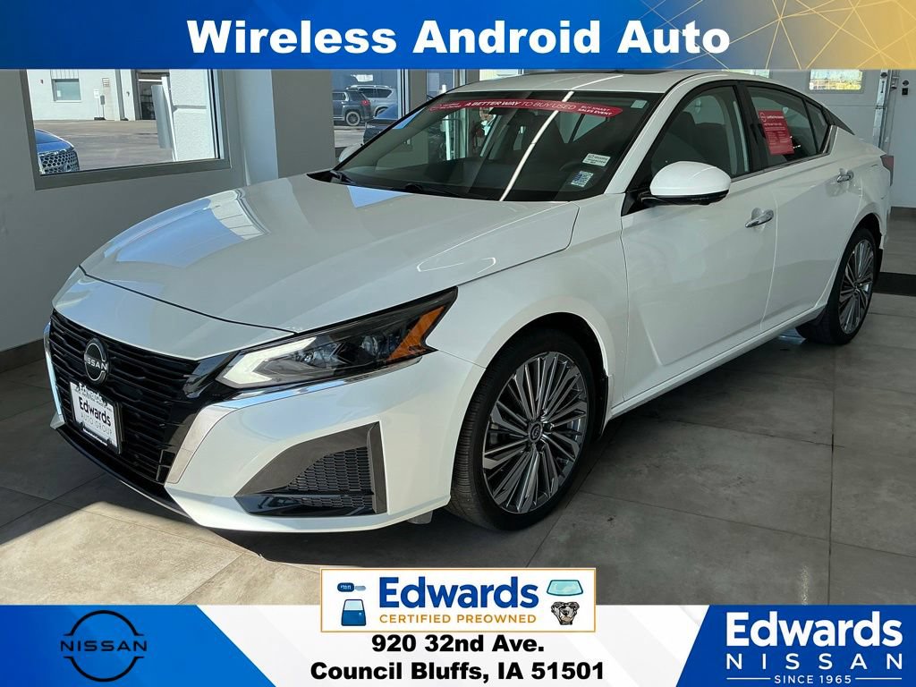 Used 2023 Nissan Altima 2.5 SL AWD/4WD image 5