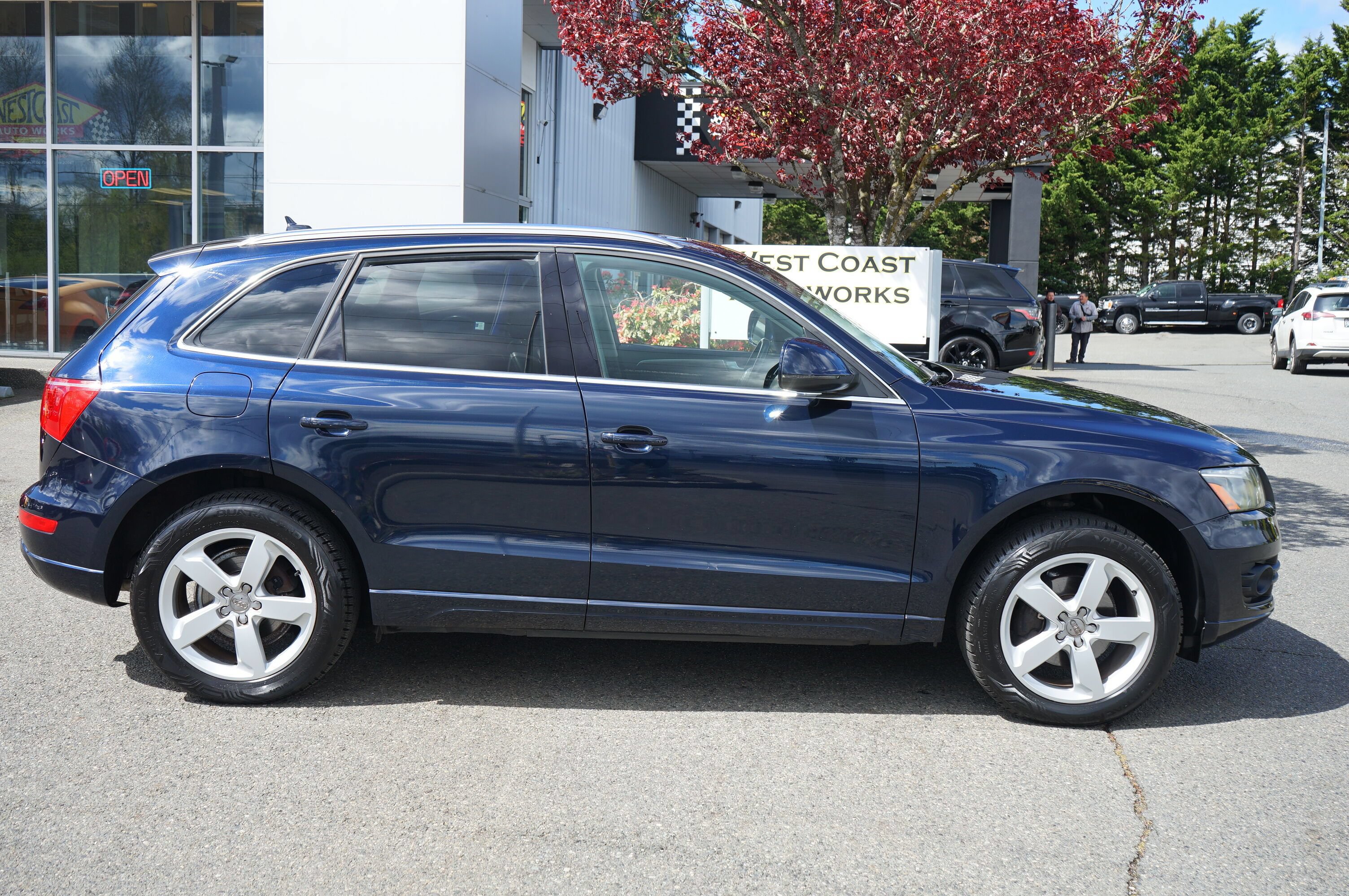 Used 2010 Audi Q5 3.2 Premium Plus AWD/4WD image 6