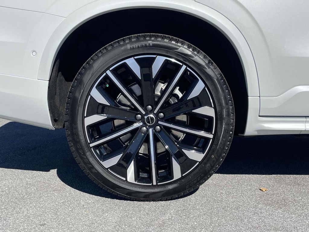 New 2026 Volvo XC90 B6 Ultra w/ Protection Package Premier image 31