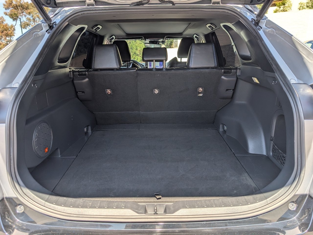 Used 2023 Toyota RAV4 XSE AWD/4WD image 9