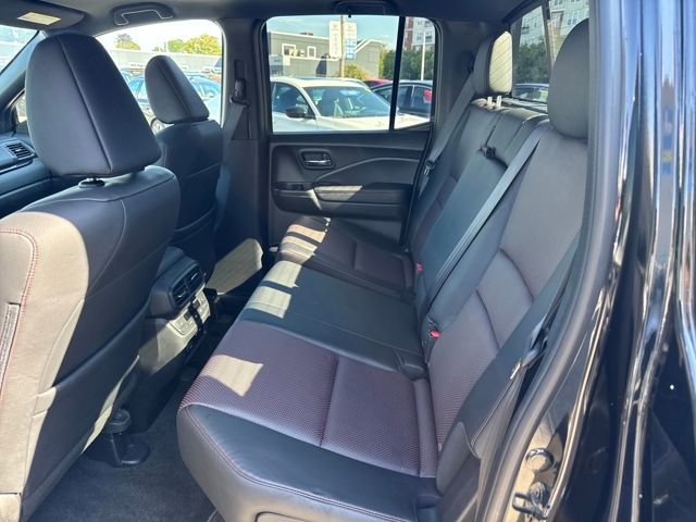 Certified 2024 Honda Ridgeline Black Edition image 14