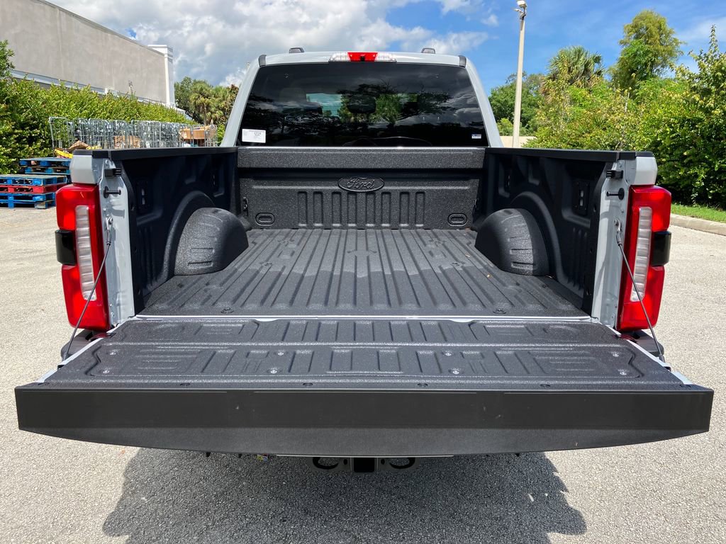 New 2026 Ford F250 XLT w/ XLT Premium Package AWD/4WD image 10