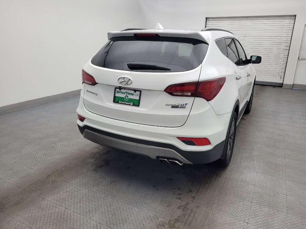 Used 2018 Hyundai Santa Fe Sport image 7