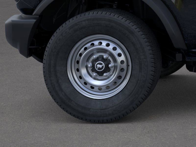 New 2025 Ford Bronco 4-Door image 21