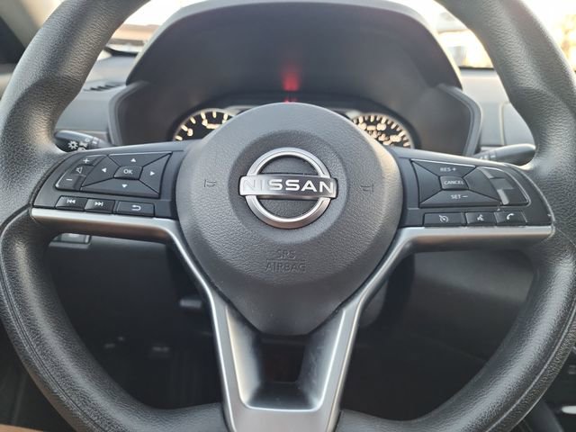 Used 2023 Nissan Altima 2.5 SV image 15