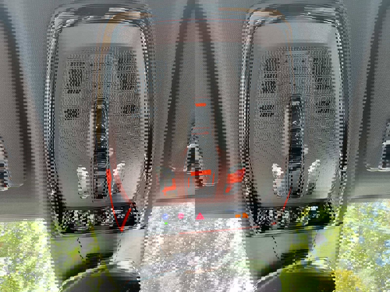 New 2025 Cadillac Lyriq Luxury image 32