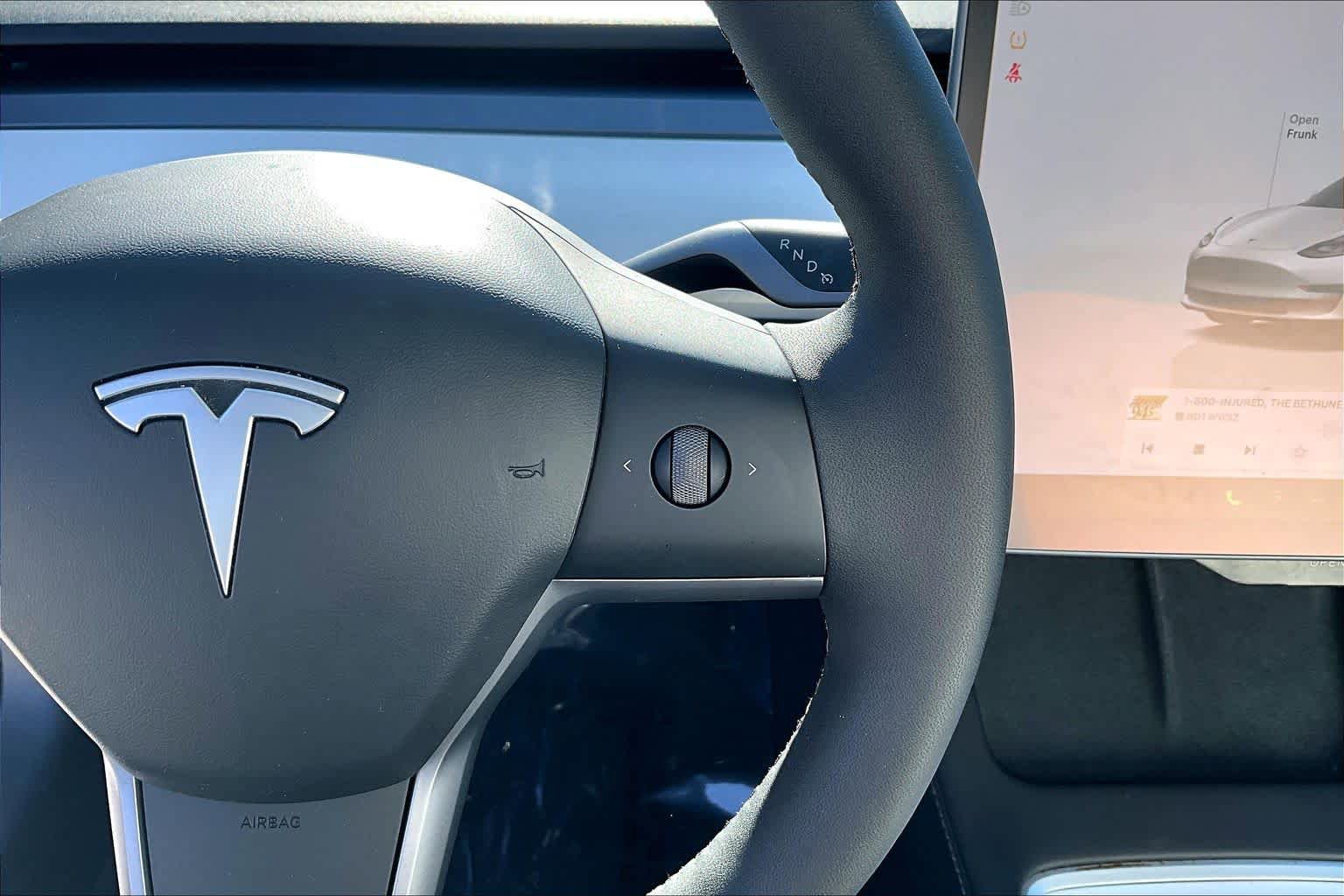 Used 2023 Tesla Model 3 Performance AWD/4WD image 23
