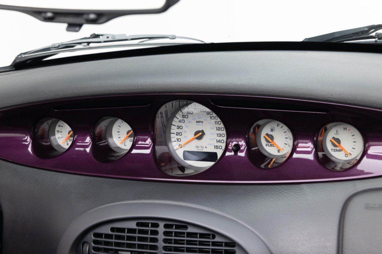 Used 1999 Plymouth Prowler RWD image 36