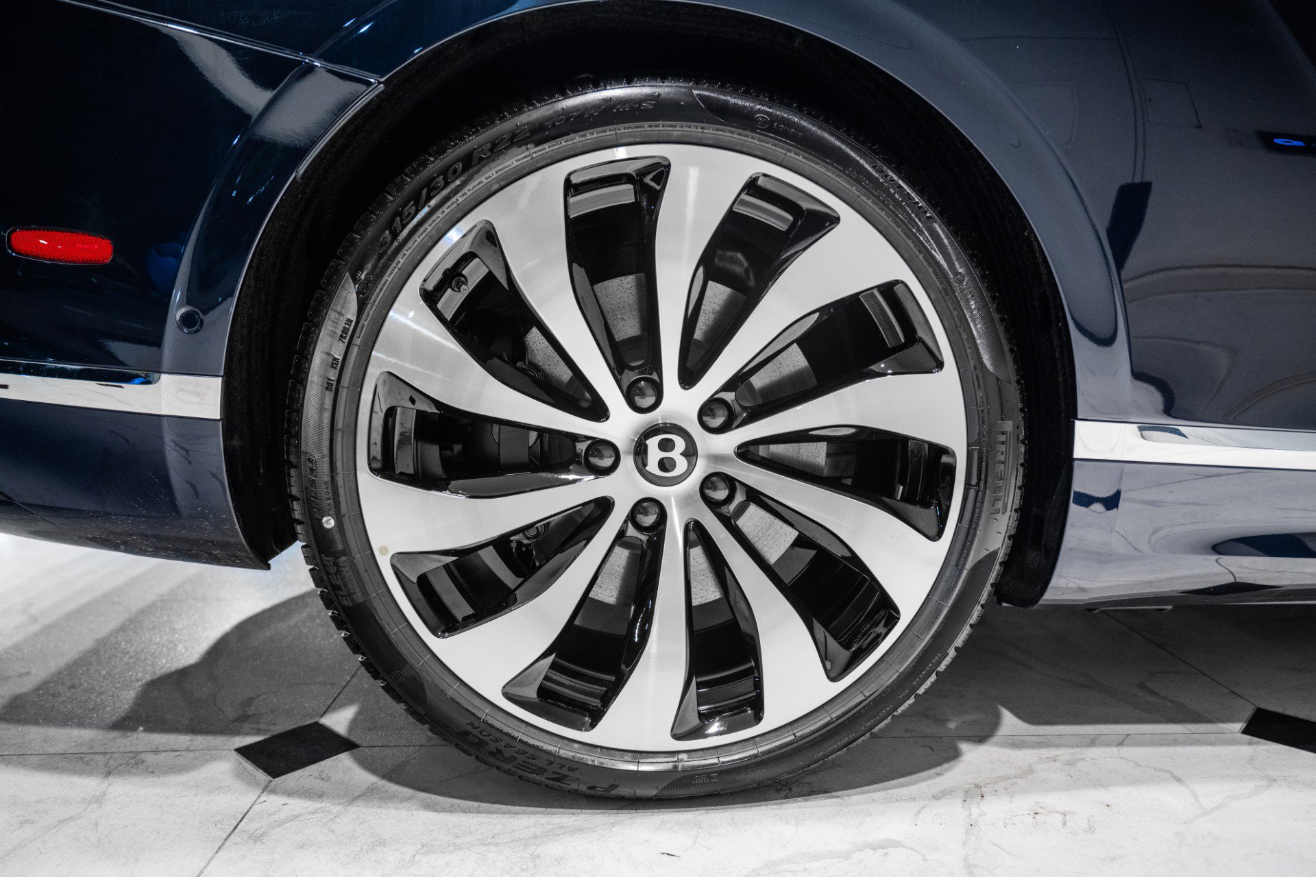 New 2026 Bentley Continental GTC AWD/4WD image 17