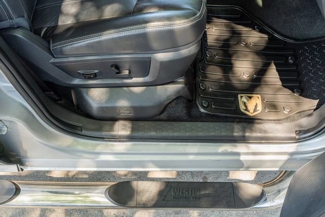 Used 2012 RAM 1500 Laramie RWD image 42
