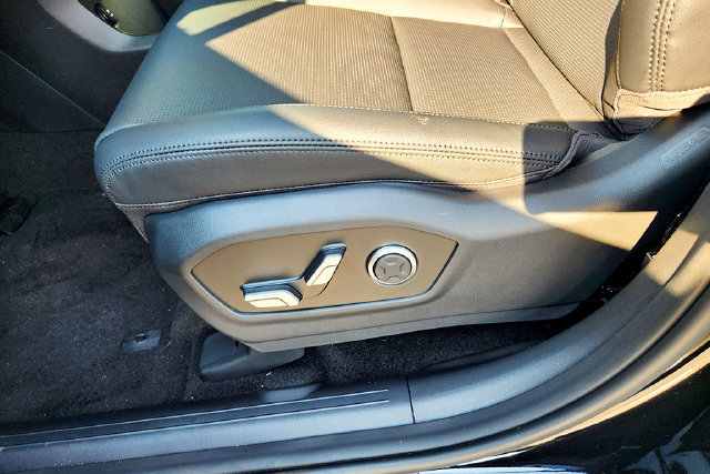 New 2027 Hyundai Santa Fe Limited AWD/4WD image 17