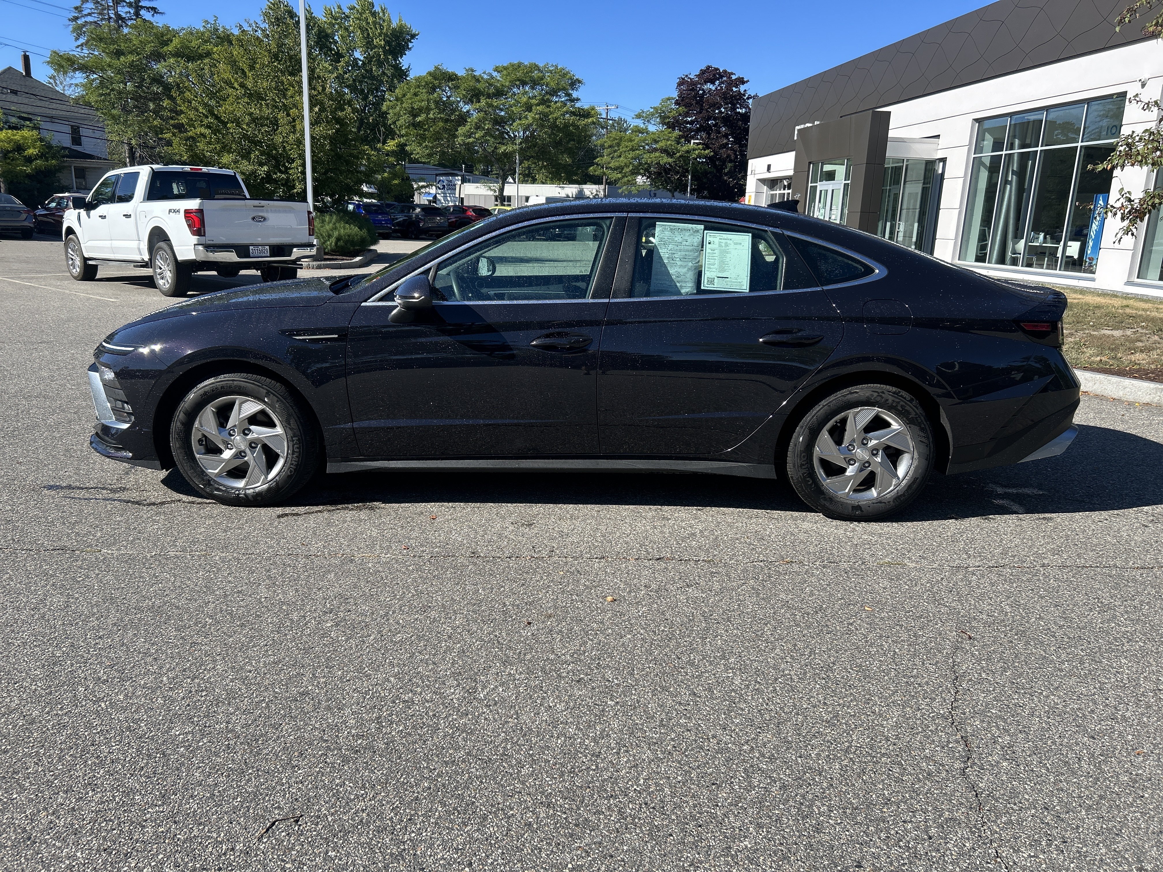 Certified 2025 Hyundai Sonata SE FWD image 8