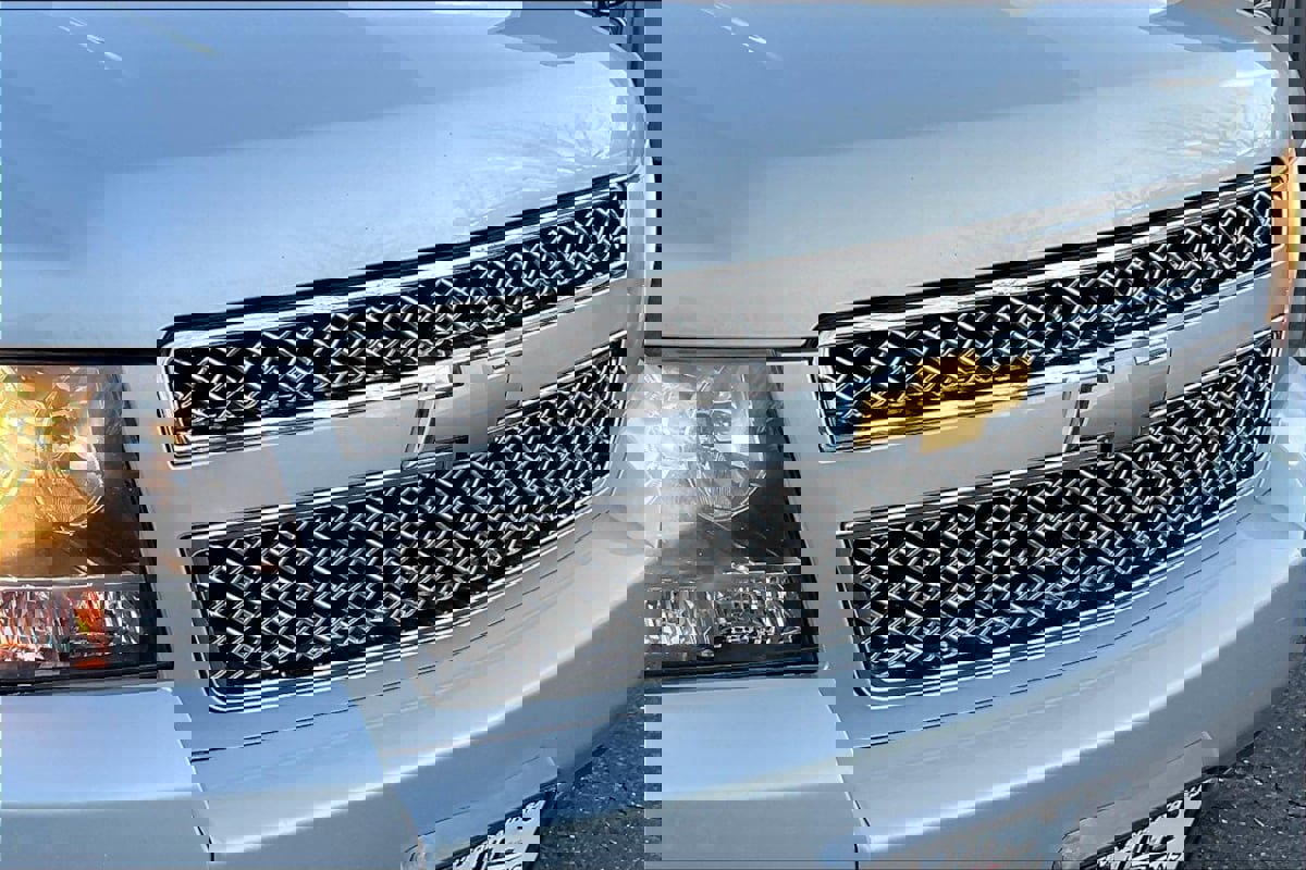 Used 2013 Chevrolet Suburban LT w/ Suspension Package, Off-Road image 33