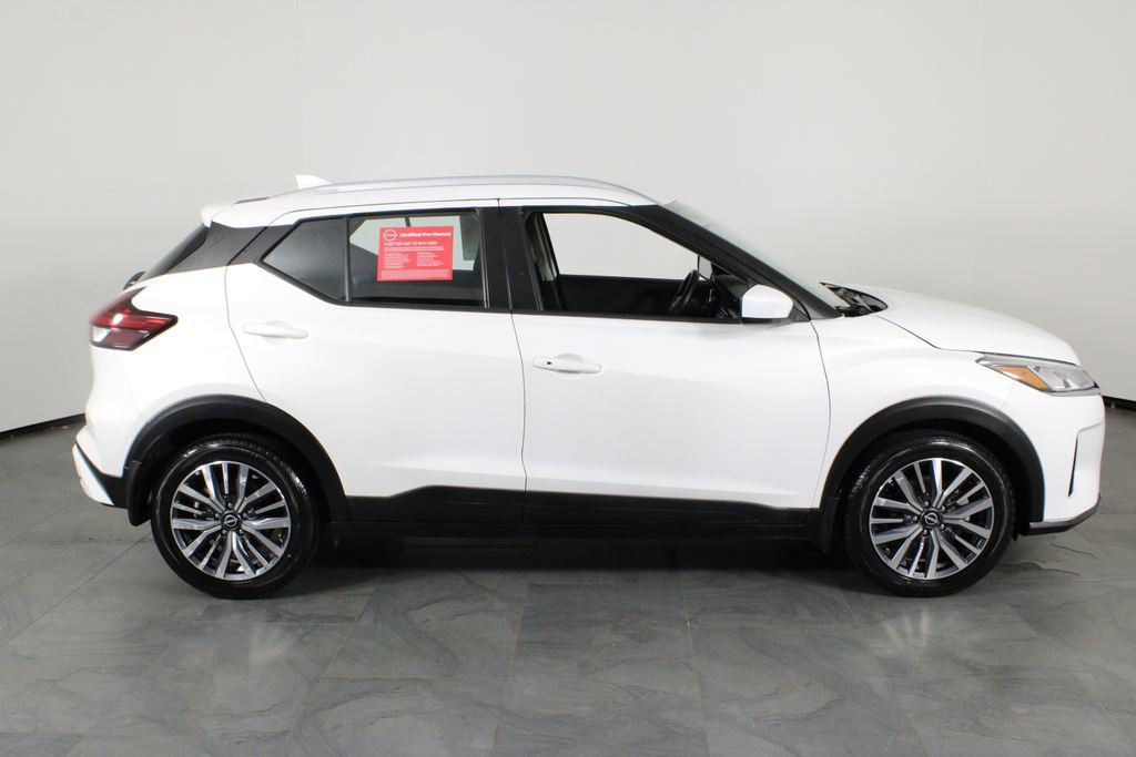 Certified 2023 Nissan Kicks SV FWD image 15