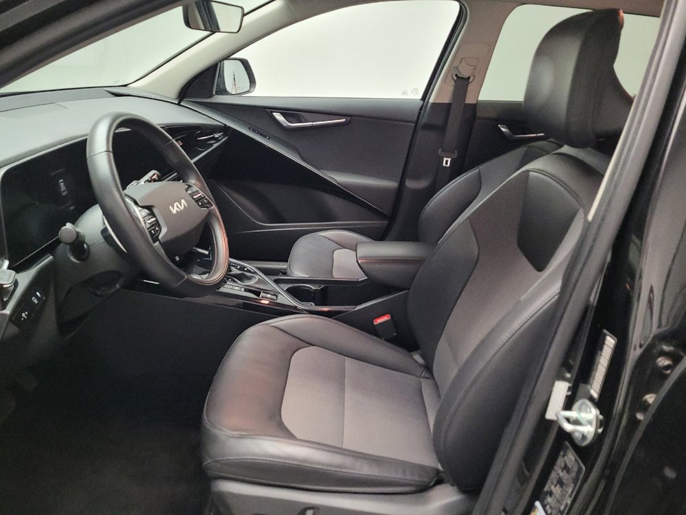 Used 2023 Kia Niro EX FWD image 17