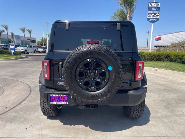New 2026 Ford Bronco Outer Banks w/ Sasquatch Package AWD/4WD image 4