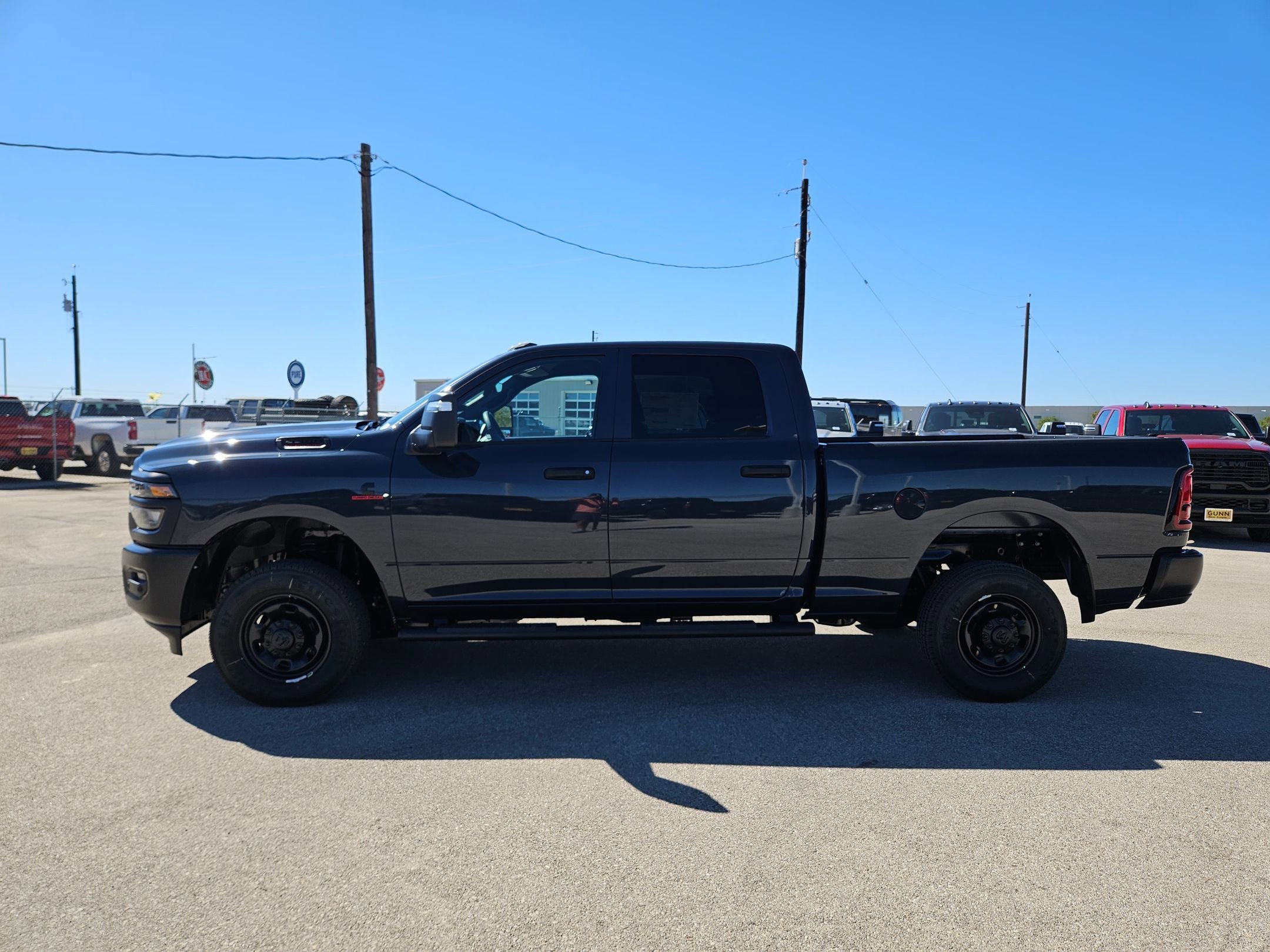 New 2026 RAM 2500 Tradesman AWD/4WD image 6