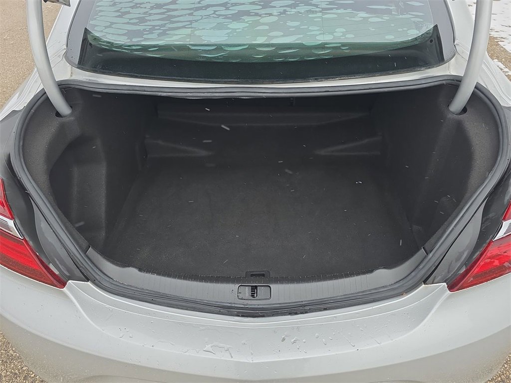 Certified 2017 Buick Regal Sport Touring image 27