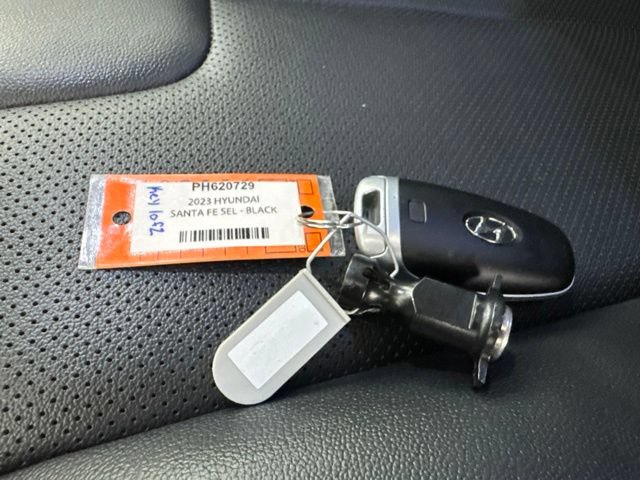 Used 2023 Hyundai Santa Fe SEL w/ Premium Package AWD/4WD image 34