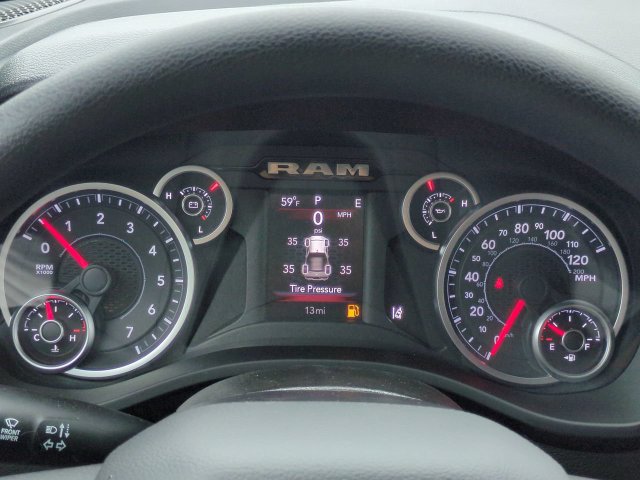 New 2026 RAM 1500 Express AWD/4WD image 25