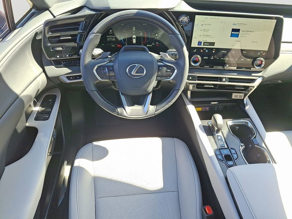 Used 2025 Lexus RX 350 F Sport w/ Convenience Package image 12