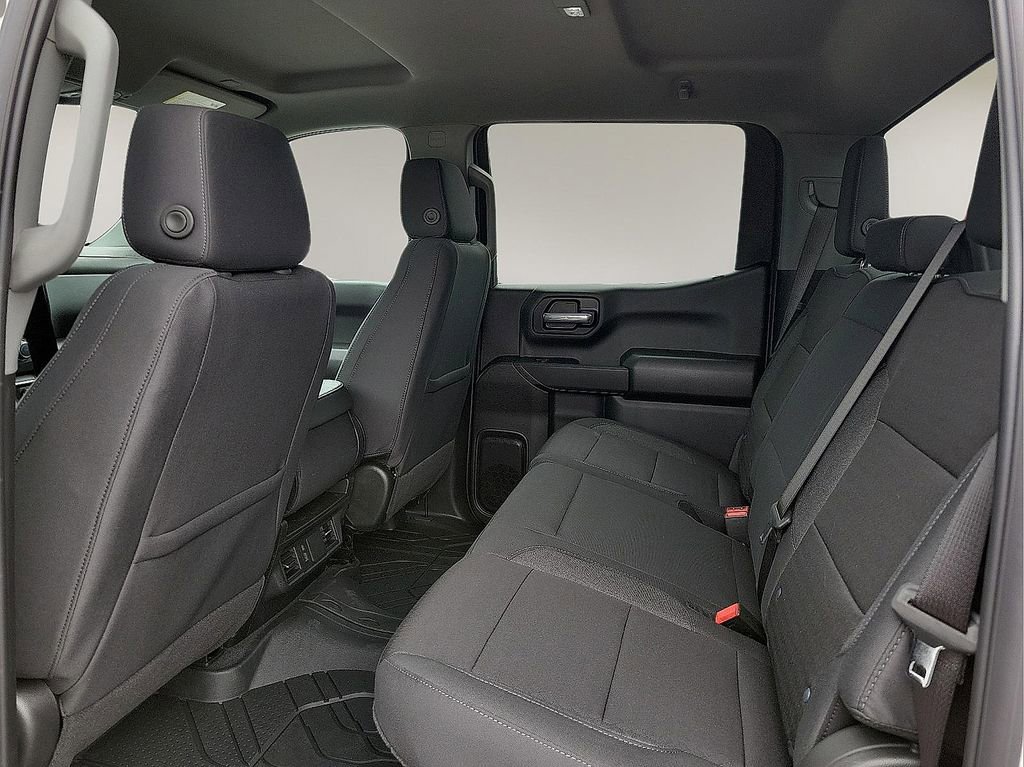 Used 2025 Chevrolet Silverado 1500 Custom w/ LPO, Dark Essentials Package image 9