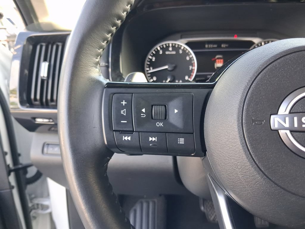 Used 2023 Nissan Pathfinder SV FWD image 22