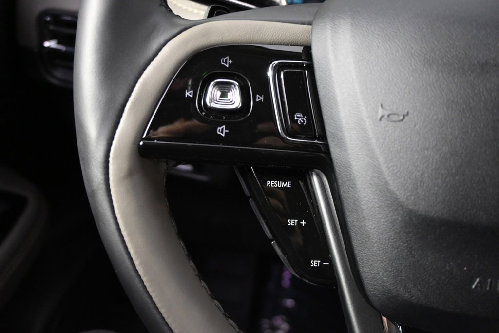 New 2026 Lincoln Corsair Reserve w/ Jet Appearance Package image 35
