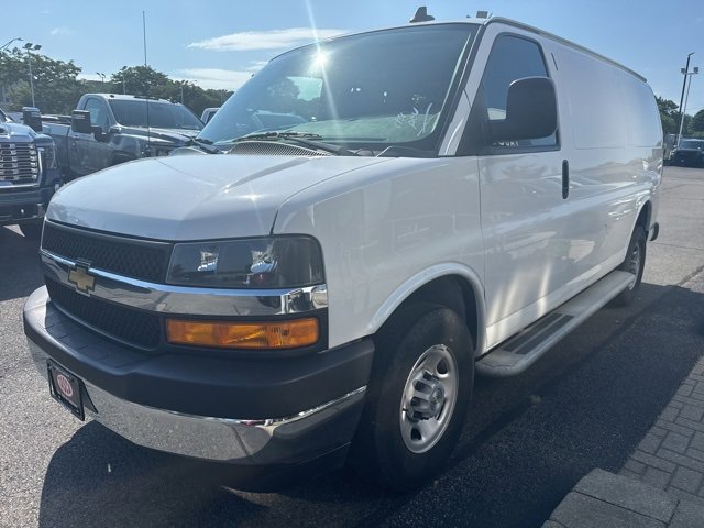 Used 2023 Chevrolet Express 2500 w/ Driver Convenience Package image 3