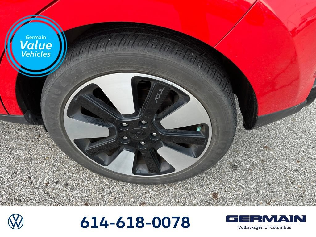 Used 2016 Kia Soul + w/ Designer's Package FWD image 15