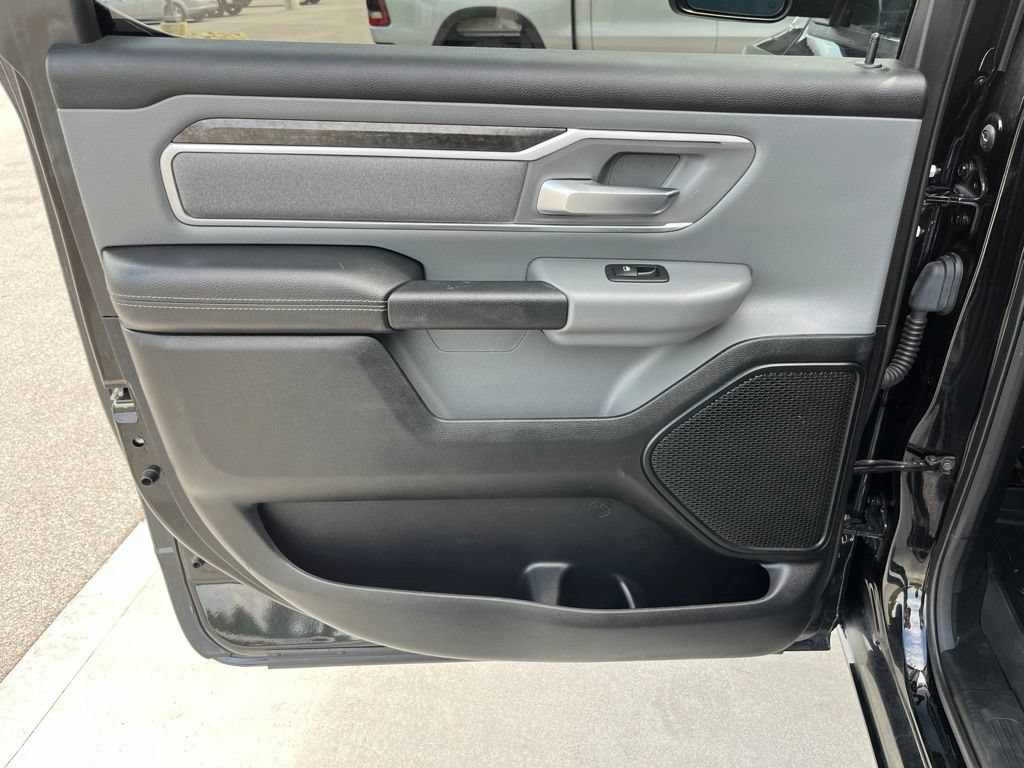 Used 2020 RAM 1500 Big Horn AWD/4WD image 15