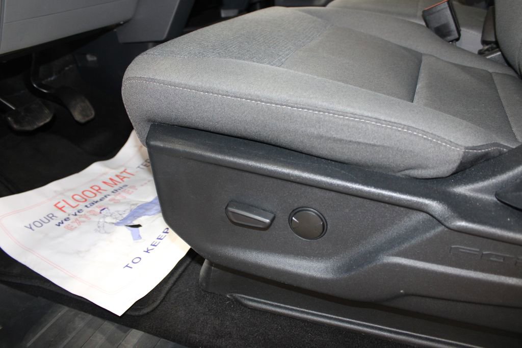 Used 2025 Ford F150 XLT w/ Equipment Group 301A Standard image 24